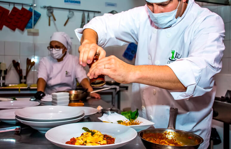 Instituto Gastronómico Cañuelas Profesional Chef