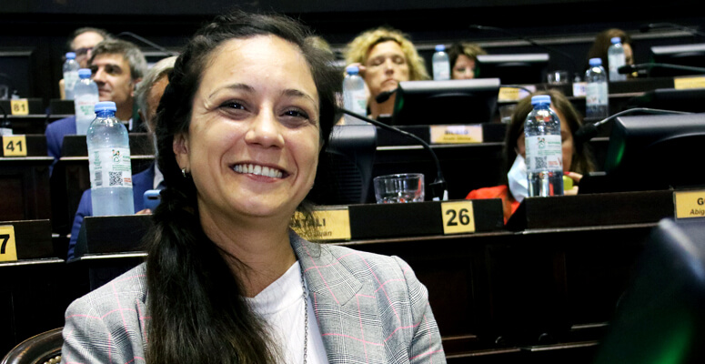 Ayelén Rasquetti en la Cámara de Diputados
