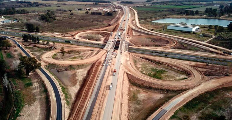 Construcción autopista Presidente Perón