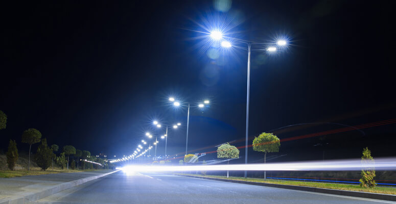 convenios para iluminar la autopista
