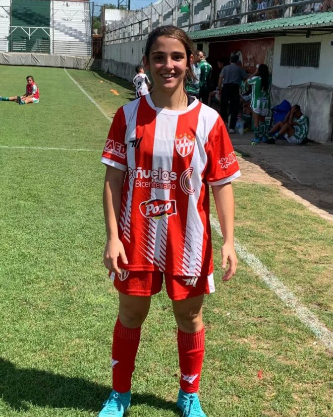 Martina Iraola, jugadora del Cañuelas Futbol Club