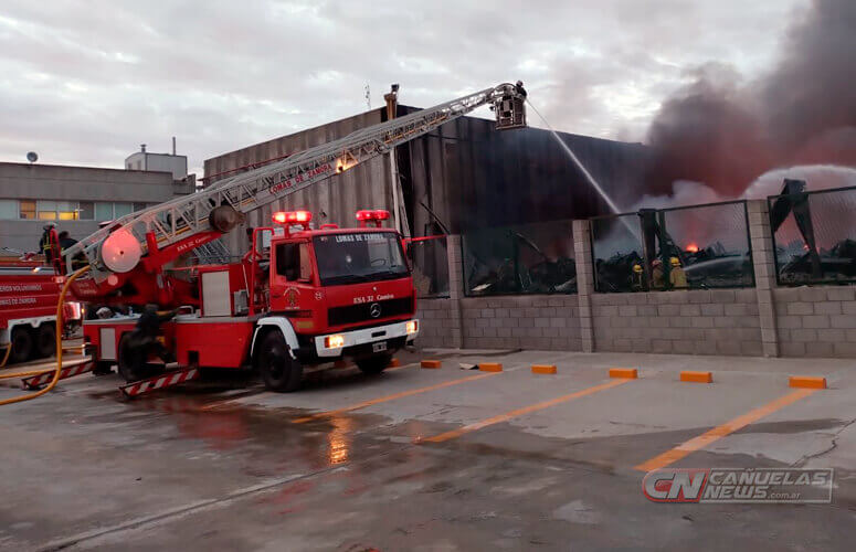 bomberos canuelas colaboracion en las heras 3 | CañuelasNews